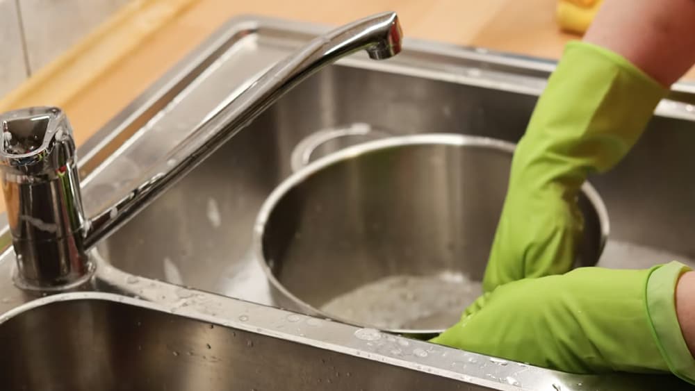 How to Clean and Maintain Your Container