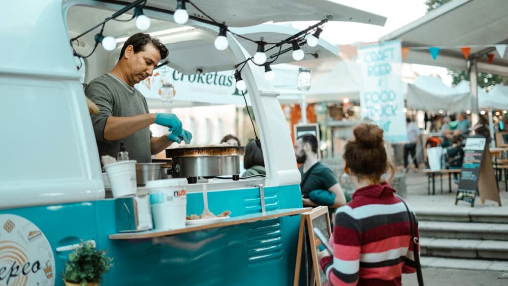 Mobile Food Truck Efficiency with QNAND